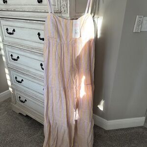 Lilly Pulitzer Beachy Linen Maxi dress